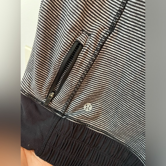Lululemon sweater - Picture 2 of 4